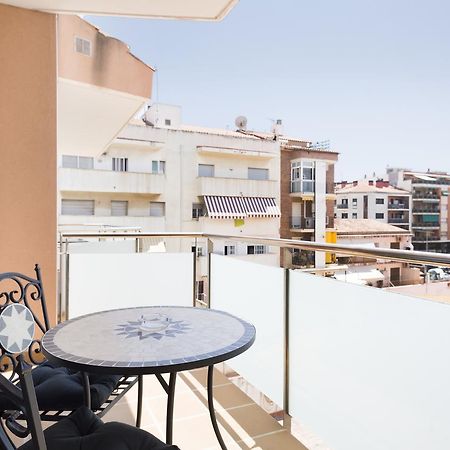 Ginosi Basics Centric Apartel Castelldefels Exteriör bild
